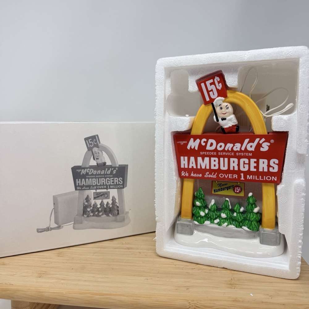 Dept 56 McDonald's Light Up The Night Sign Snow Village in Box Vintage 1997